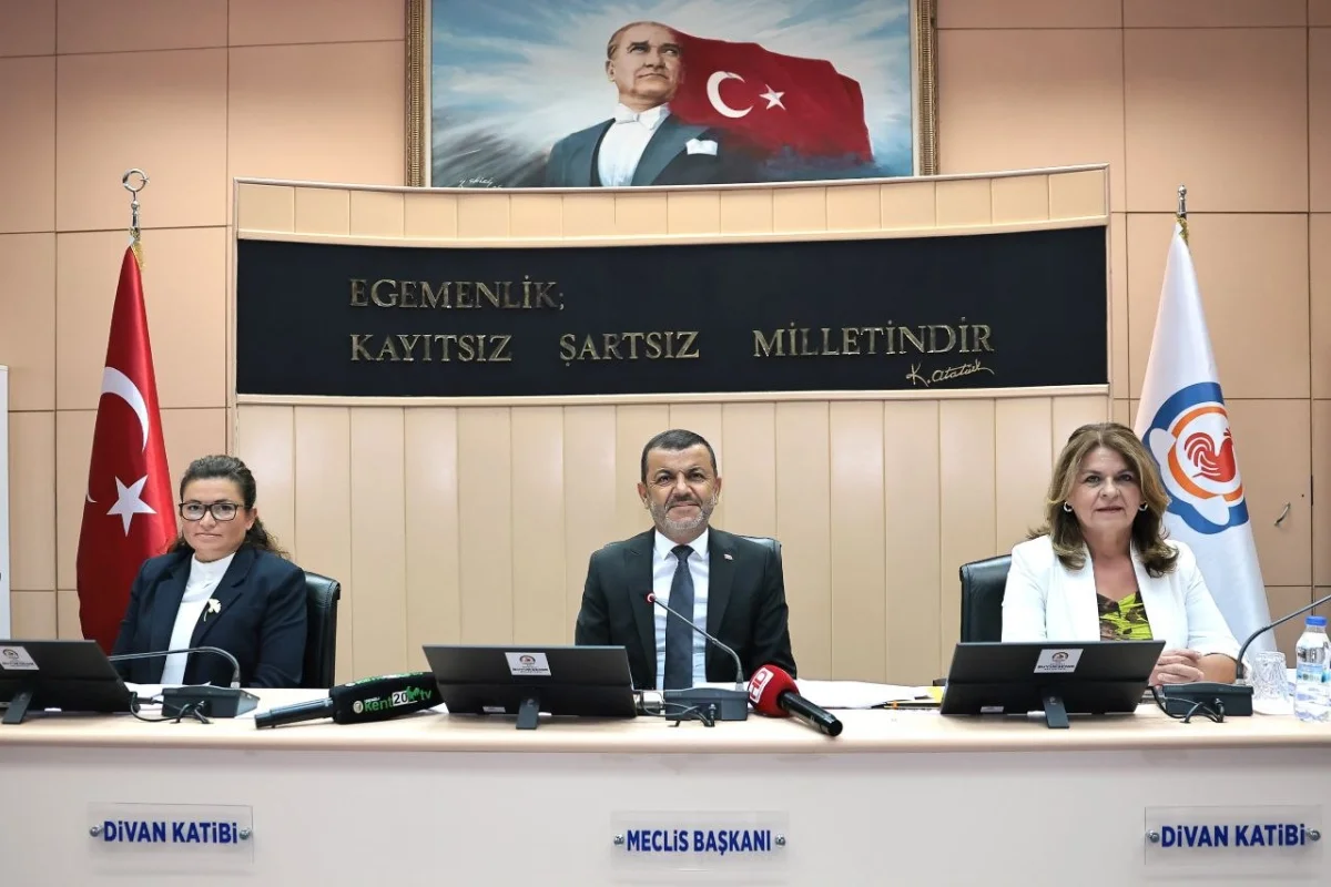 Büyükşehir Meclisi’nde gündem ulaşım, üretim ve kentlilik