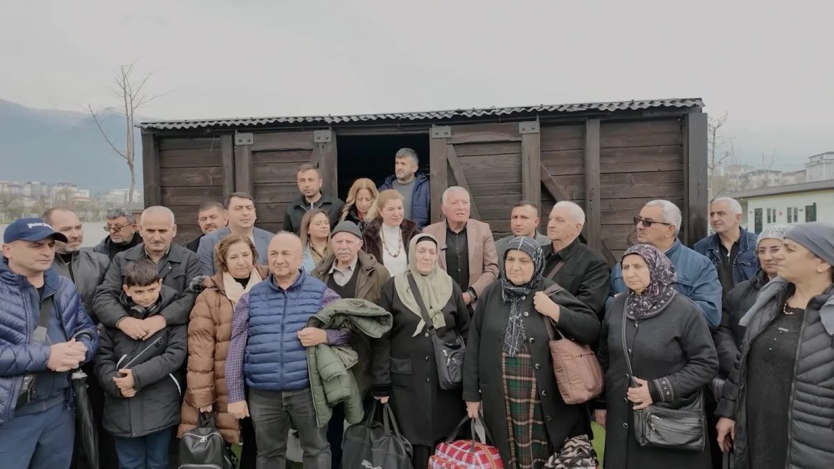 Honaz'da Ahıska Türkleri Ata Topraklarına Uğurlandı