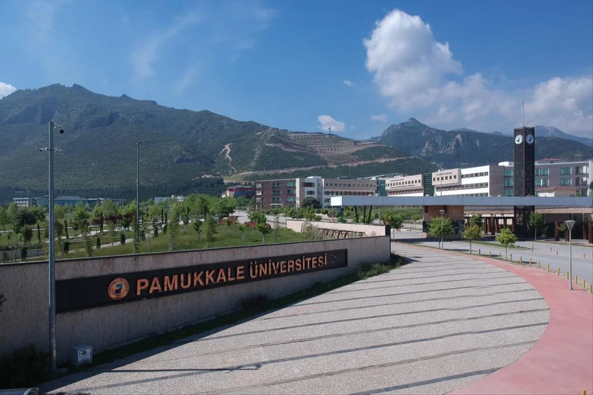 Pamukkale Üniversitesi YÖKAK’tan “Tam Akreditasyon” Aldı