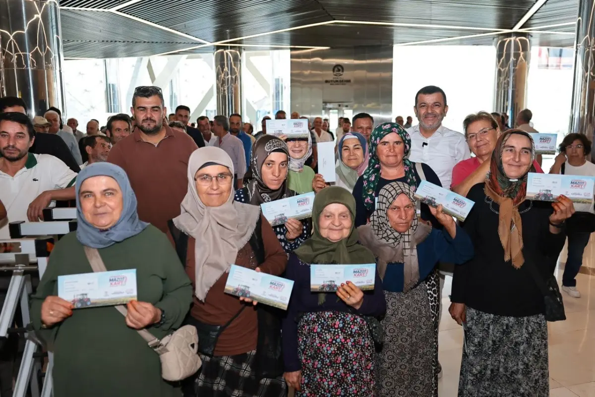 Toprağın Emekçisine Büyükşehir Desteği